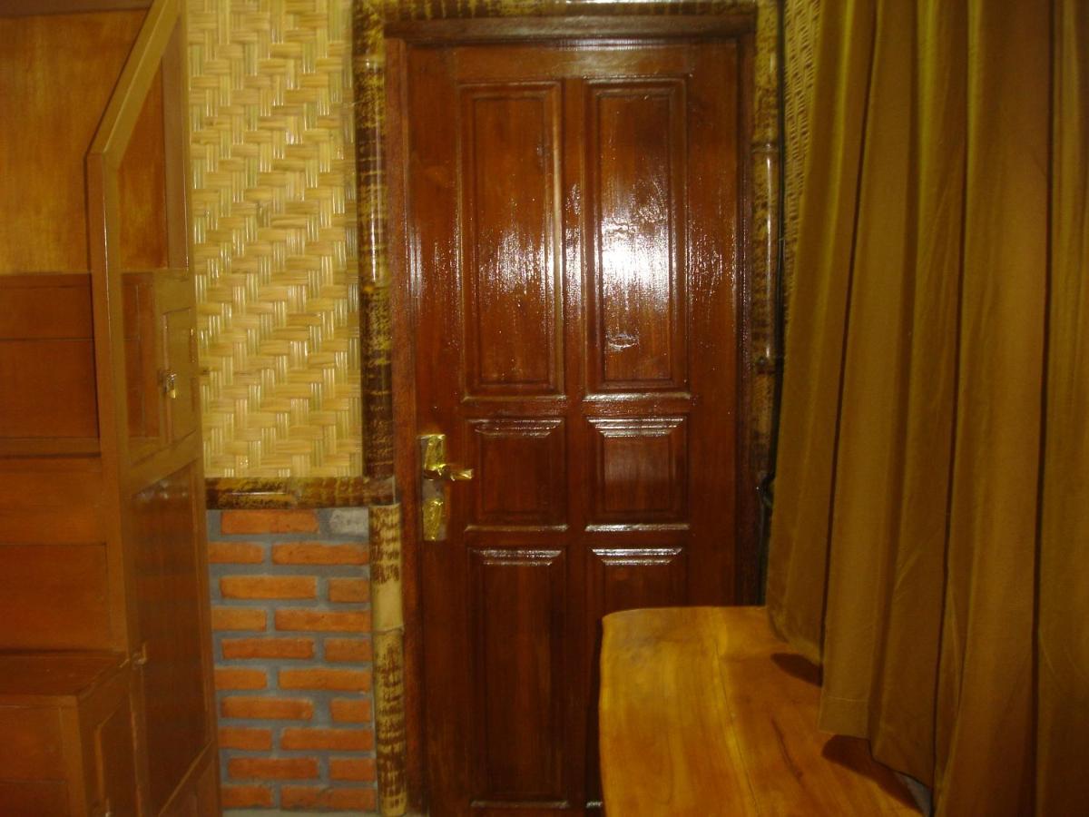 Singaraja Dormitory Sedap Malam מראה חיצוני תמונה